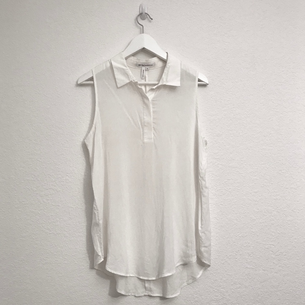 BCBGeneration White Sheer Sleeveless Blouse M